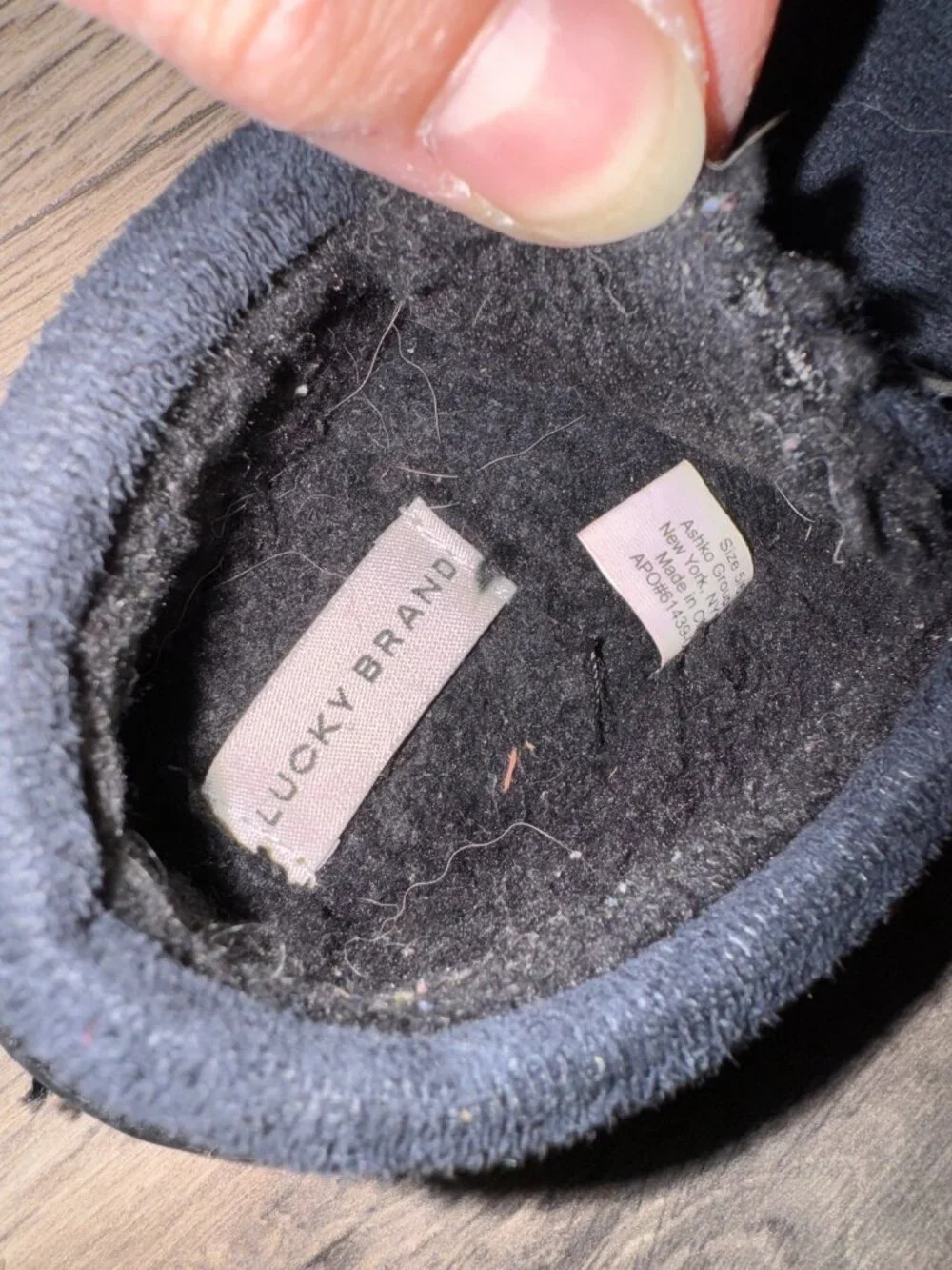 Lucky Brand Kids Black Micro Suede Moccasin-Style Slippers With Rubber Outsoles